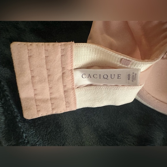 Cacique Lace Push-Up Bra - Cream - Picture 4 of 4